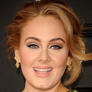 Adele Profile Picture