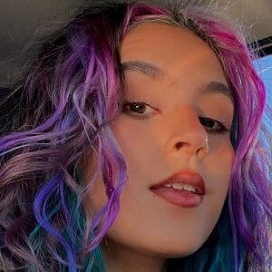 alyssajeselle Profile Picture