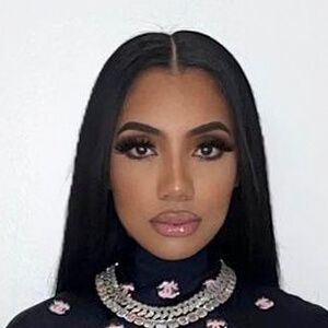 auttysimone Profile Picture