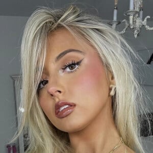 Taylor Calicari Profile Picture