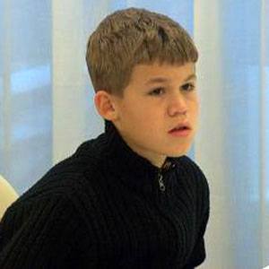 Magnus Carlsen - Age, Family, Bio