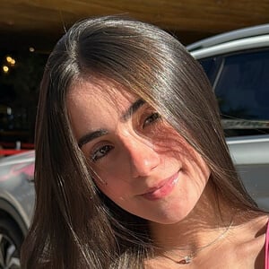 Giovanna de Oliveira Profile Picture