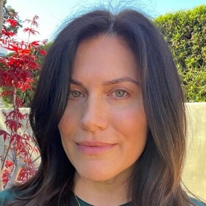 Debra J Fisher - Age, Family, Bio | Famous Birthdays