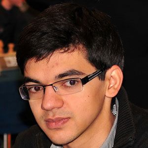 Anish Giri Biography – Maroon Chess