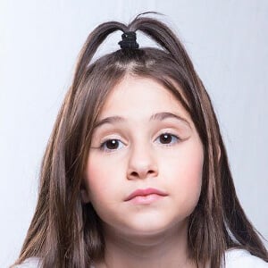 Aninha Moreno Profile Picture