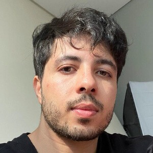 Edrees Sharifi - Age, Family, Bio | Famous Birthdays