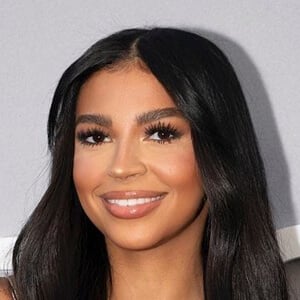 Layla Taylor - Age, Family, Bio | Famous Birthdays