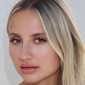 Liudmyla Tkachenko Profile Picture