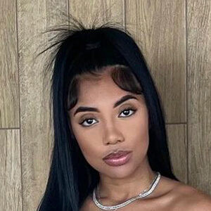 auttysimone - Age, Family, Bio | Famous Birthdays