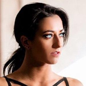 Britt Hertz - Bio, Family, Trivia | Famous Birthdays