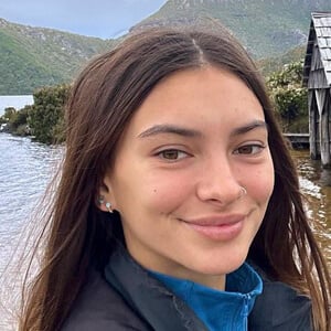 Cassandra Jovanovic - Age, Family, Bio | Famous Birthdays