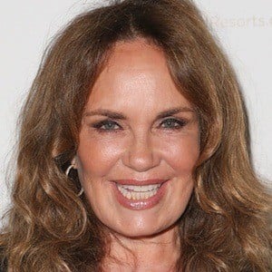 Catherine Bach - Bio, Facts, Family | Famous Birthdays