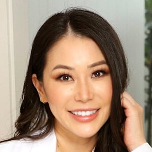 Dr. Joyce Kahng Headshot 6 of 6