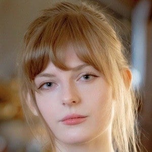Ella Freya- wiki/bio and fashion trends - Young and Beautiful supermodel 