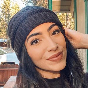 Emily Sanchez - Age, Family, Bio | Famous Birthdays