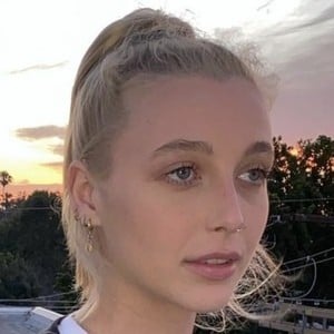 Who Is Emma Chamberlain?  Star's Rise to Fame, Details