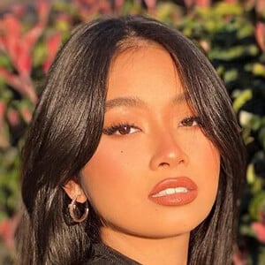 Gabrielle Montalbo - Age, Family, Bio | Famous Birthdays