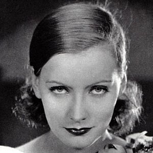 Greta Garbo - Bio, Facts, Family | Famous Birthdays