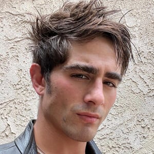 Jason Salvatore Cohen Headshot 2 of 7