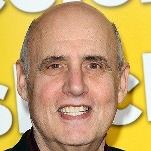 Jeffrey Tambor - Bio, Family, Trivia | Famous Birthdays