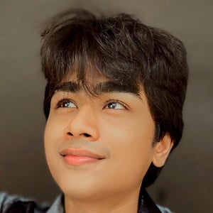 Kartikey Malviya Headshot 2 of 12