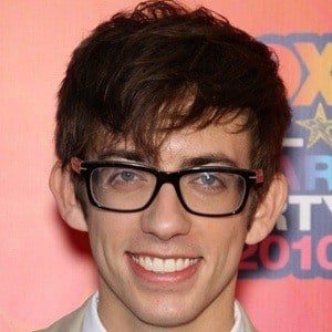 Kevin McHale (TV Actor) - Age, Family, Bio