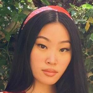 Lauren SoYung Lim at age 18