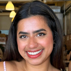 Lylaa Ali Shaikh Headshot 3 of 5