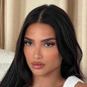 maryy.hs - Age, Family, Bio | Famous Birthdays