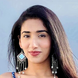 Muskan Kalra Headshot 8 of 9