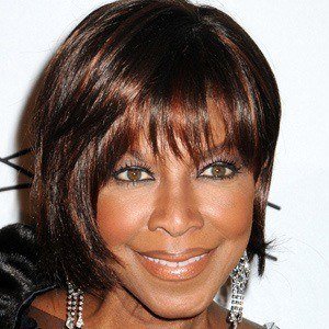 Natalie Cole - Bio, Family, Trivia | Famous Birthdays