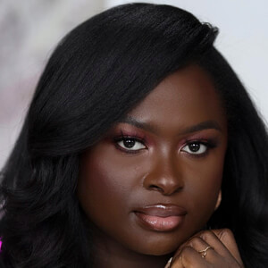 Ohemaa Bonsu Headshot 4 of 10