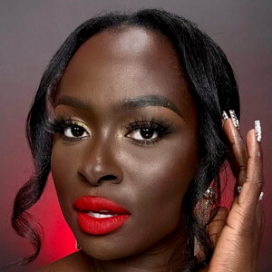 Ohemaa Bonsu Headshot 2 of 10