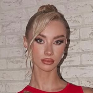 Olivia Davis - Age, Family, Bio | Famous Birthdays