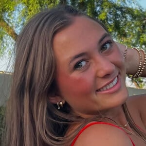 Olivia Wisler - Age, Family, Bio | Famous Birthdays