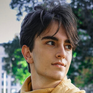 Petar Dimovski Headshot 5 of 10