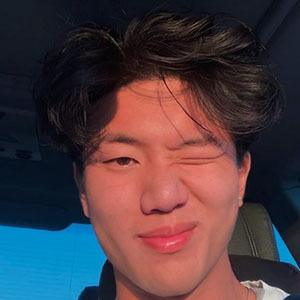 Ricky Young - Age, Family, Bio | Famous Birthdays