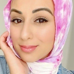 Sana Saleh - Age, Family, Bio | Famous Birthdays