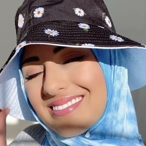 Sana Saleh - Age, Family, Bio | Famous Birthdays