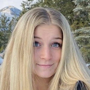 Sarah Lindstrom at age 16