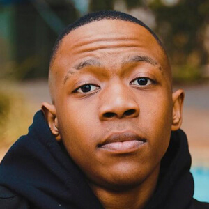 siv.za - Age, Family, Bio | Famous Birthdays