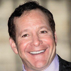 Next photo of Steve Guttenberg