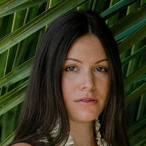 Taylor Monaco Headshot 5 of 6