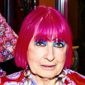 Zandra Rhodes Headshot 6 of 7