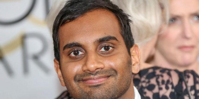 Aziz Ansari visage heureux