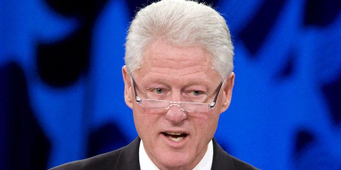 Bill Clinton - Age, Family, Bio | Famous Birthdays