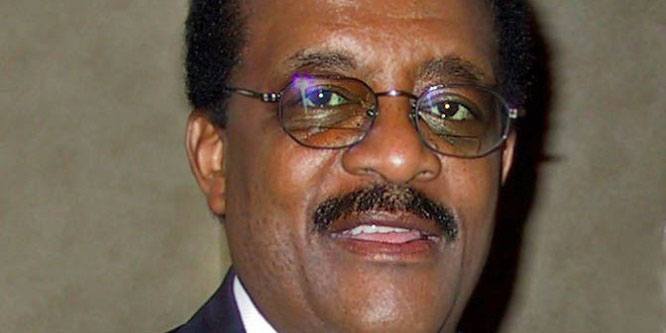 Johnnie Cochran - Trivia, Family, Bio | Famous Birthdays