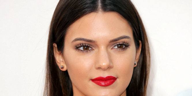 Kendall Jenner Bio Facts Family Famous Birthdays