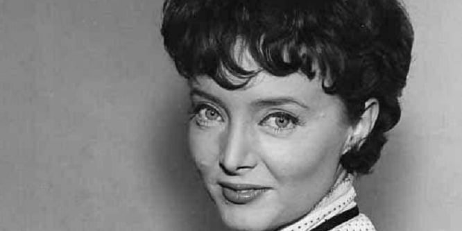 fotos de carolyn jones