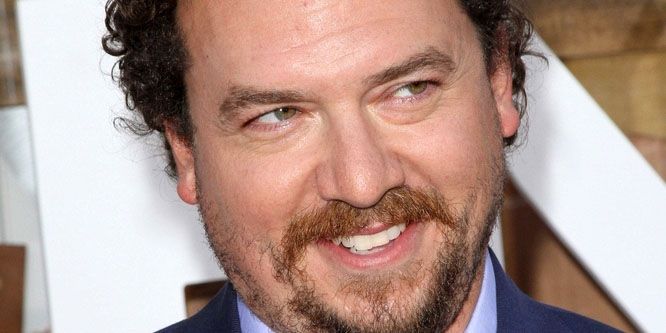 Danny Mcbride Wiki Bio Age Net Worth Height Career Wife Images